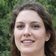 Elena V.