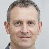 Henrik L.