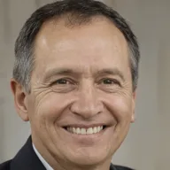 Sergio M.